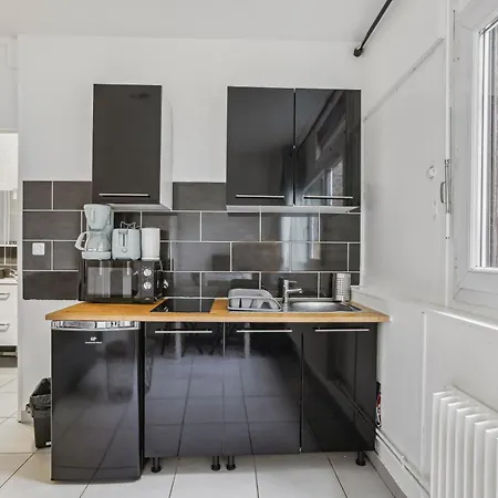 Chic Studio Centre-ville Apartment